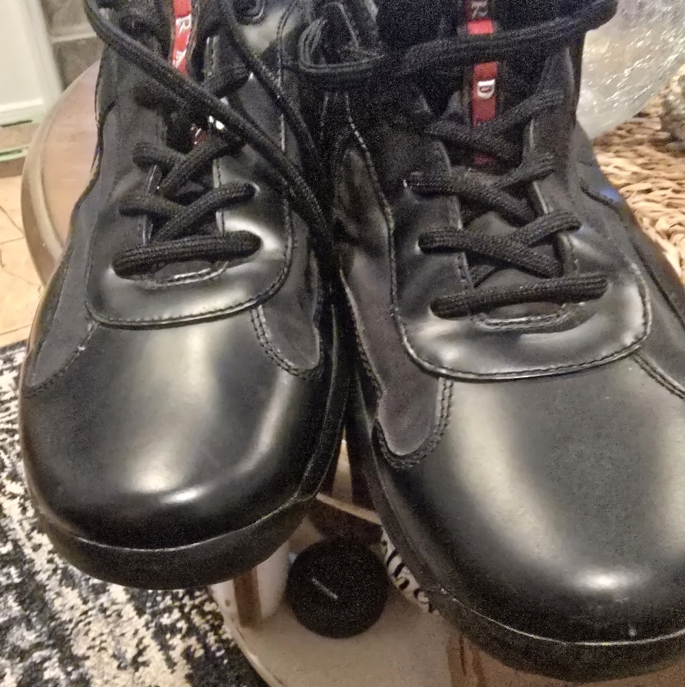 Prada Men's Black Leather Sneakers - Picture 4 of 17